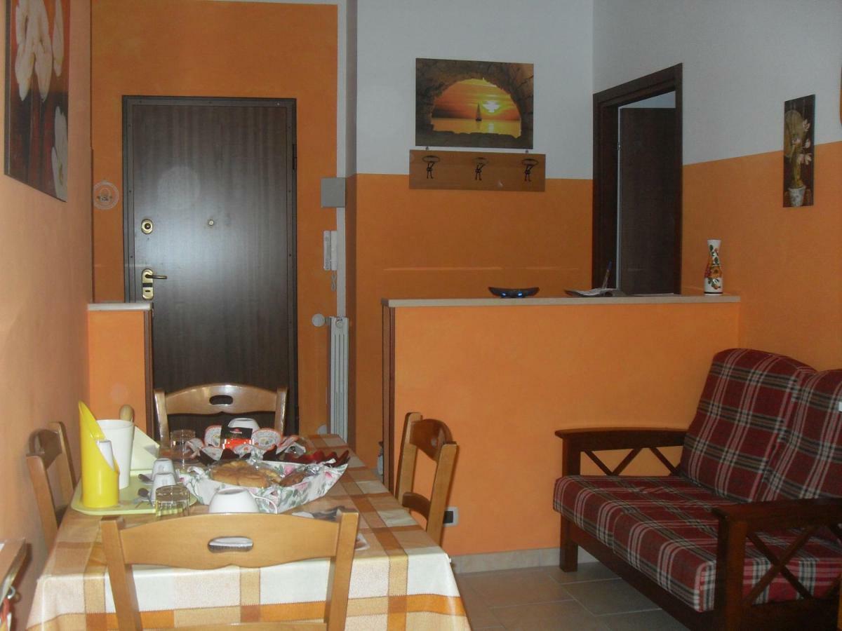Sempione 72 Bed and Breakfast Pogliano Milanese Buitenkant foto